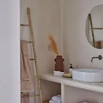 Salt Paros Науса