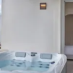 Salt Paros Отель