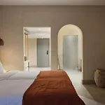 Отель Salt Paros