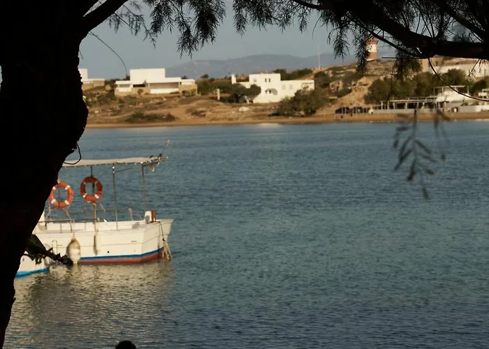 Salt Paros Hotel Nausa