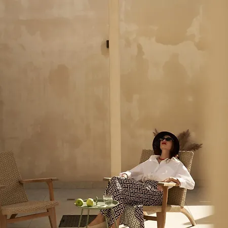 Salt Paros Ξενοδοχείο 4*